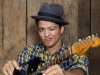 bruno-mars-oh-if-i-catch-you-14