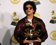 Os Vencedores do Grammy (9)