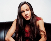 Alanis Morissette (11)