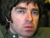 noel-gallagher-chega-ao-topo-na-inglaterra-10