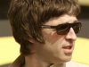 noel-gallagher-chega-ao-topo-na-inglaterra-11