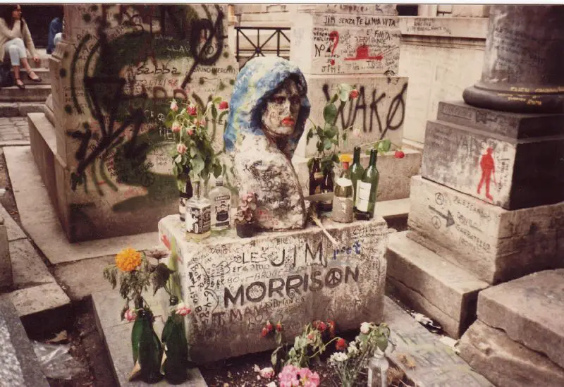 Tumba de Jim Morrison 